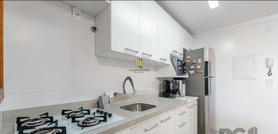 Apartamento de dois dormitórios localizado no bairro Passo da Areia em Porto Alegre/RS.