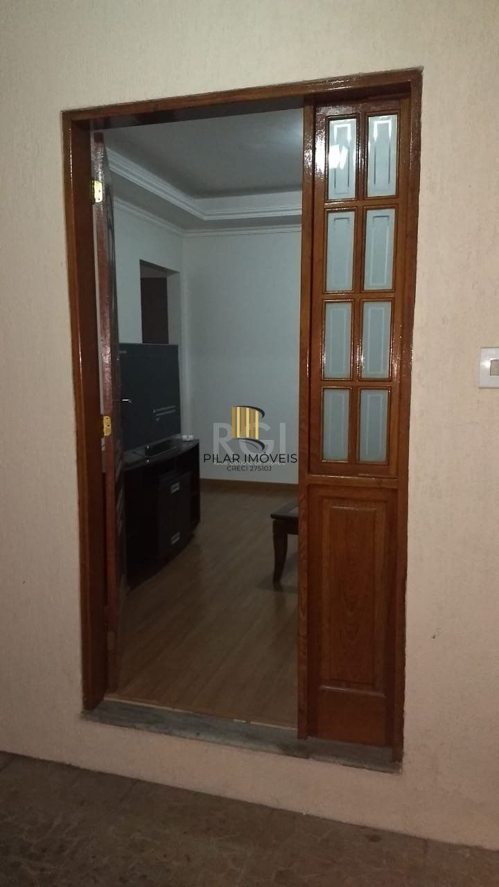 Casa para Venda - 177m², 4 dormitórios, sendo 1 suites, 2 vagas - Partenon