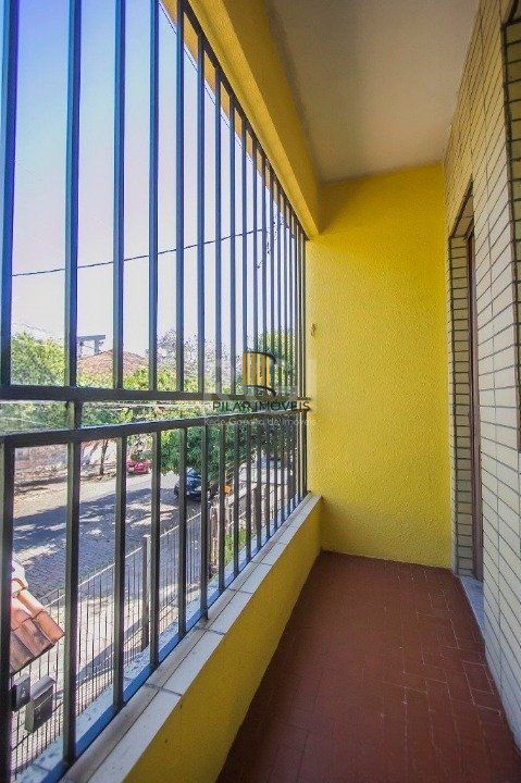 Sobrado para Venda - 400m², 6 dormitórios, sendo 1 suites, 3 vagas - Santana