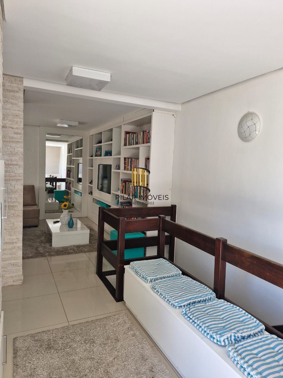 Apartamento 2 dormitórios no bairro Nonoai