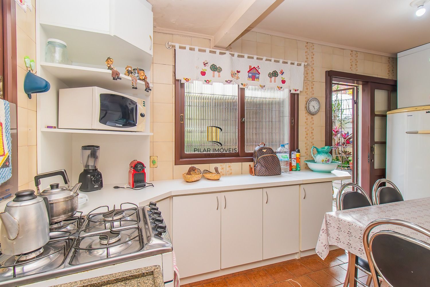 Casa 4 dormitórios no bairro Vila João Pessoa