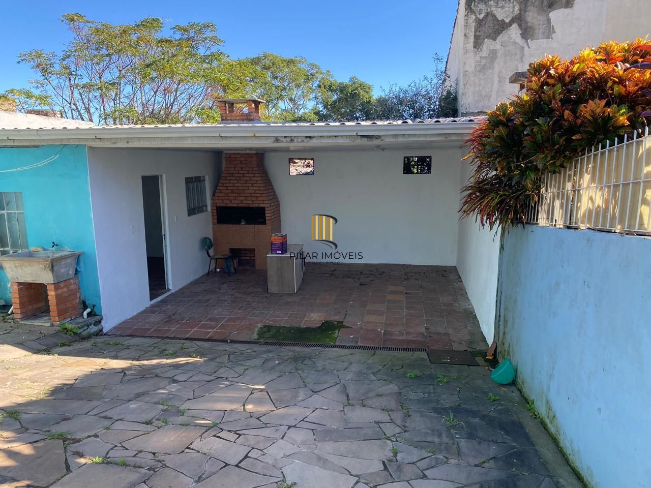 Casa de 2 dormitórios no bairro Santa Tereza