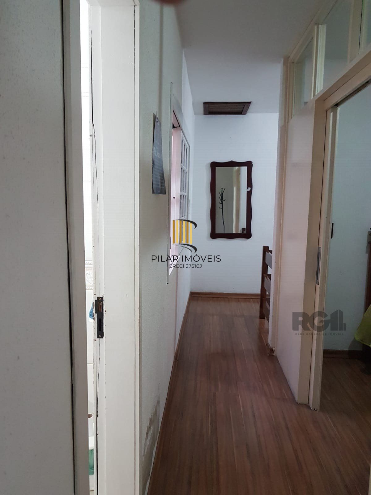CASA 4 DORMITORIOS SANTANA