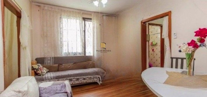 Casa 3 dormitórios no bairro Partenon