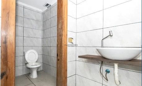 Loja com 68,02m² no bairro Santana