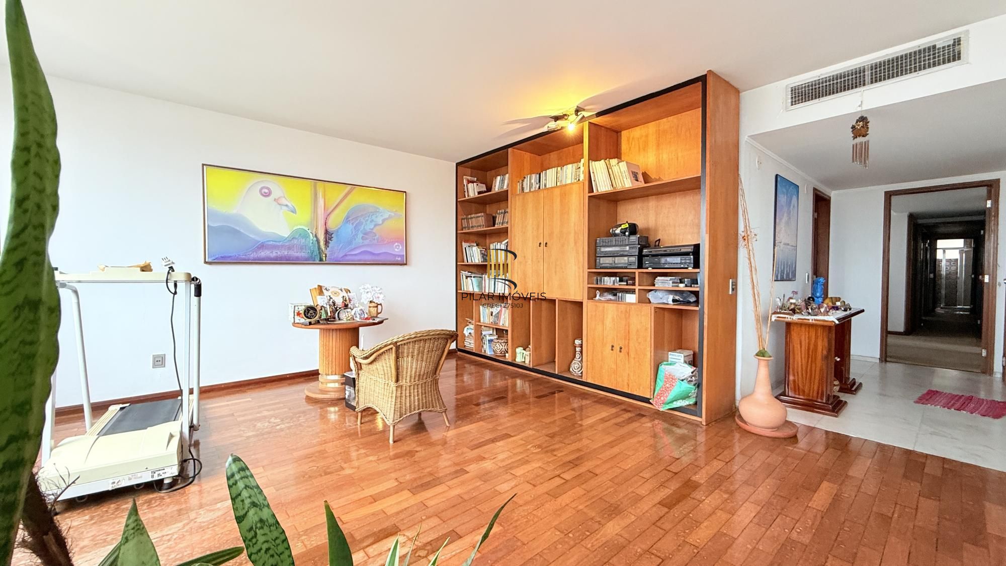 Apartamento 4 dormitórios no bairro Rio Branco
