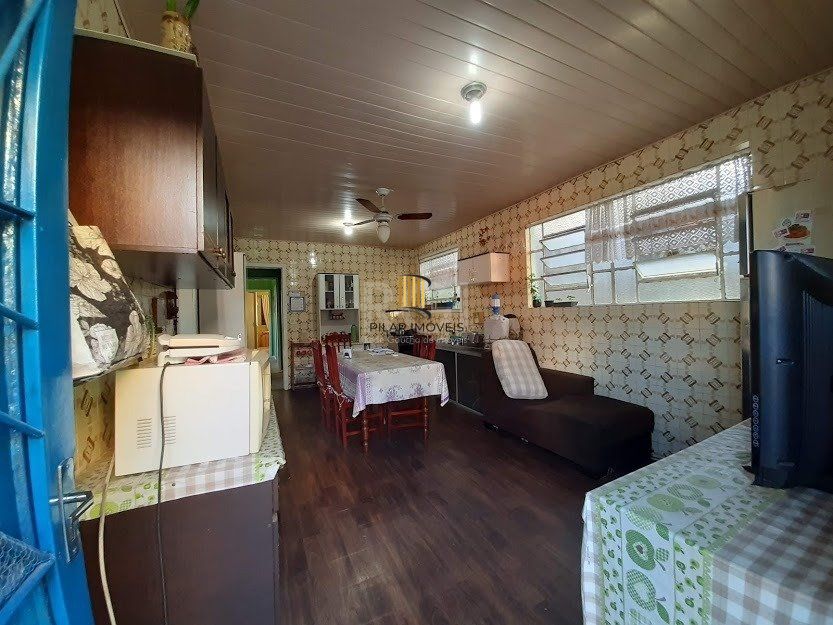 Casa para Venda - 184m², 4 dormitórios, sendo 1 suites, 5 vagas - Cavalhada