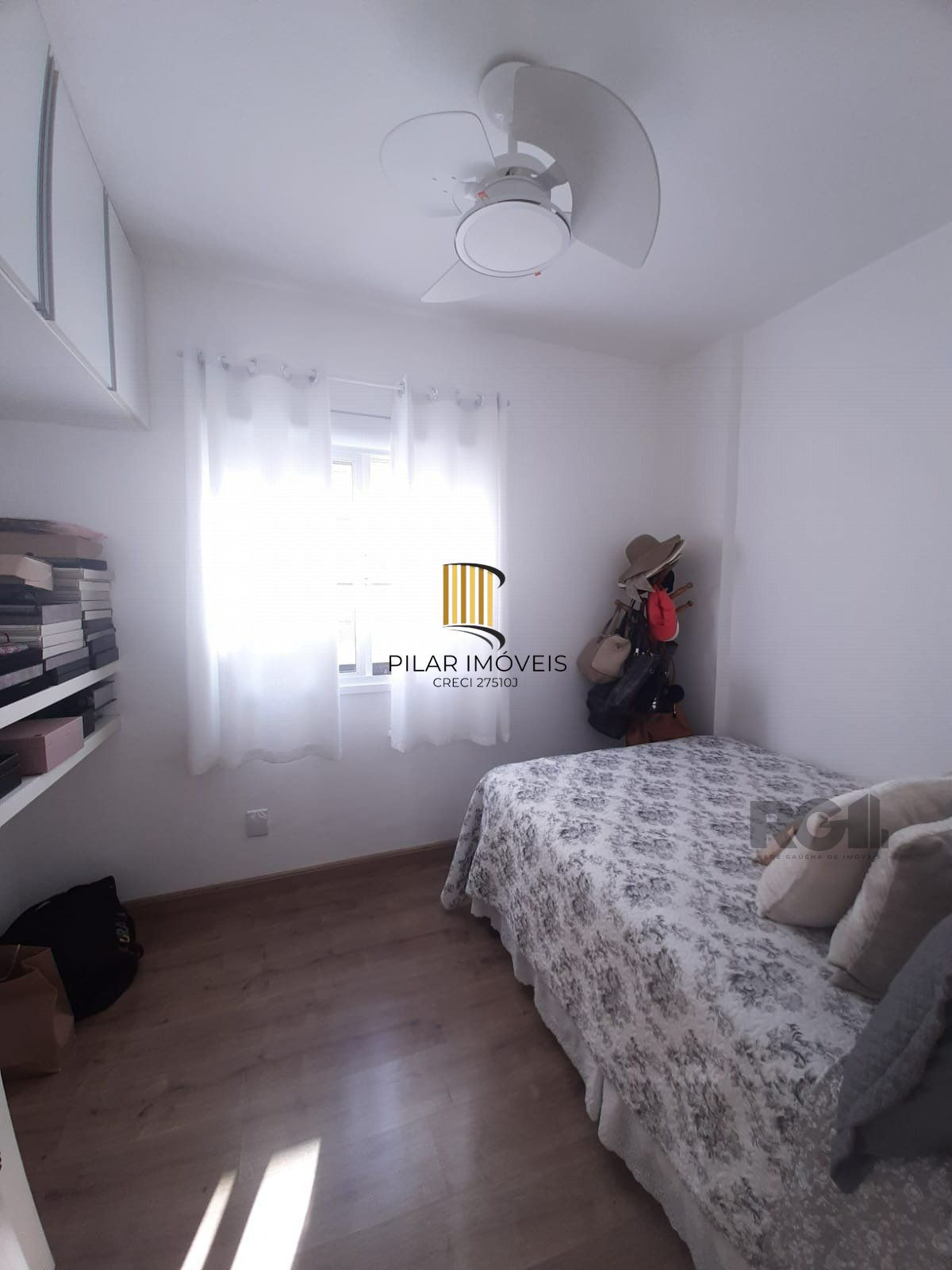 Apartamento 2 dormitórios no bairro Azenha