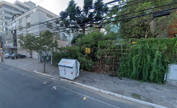 Terreno no bairro Menino Deus