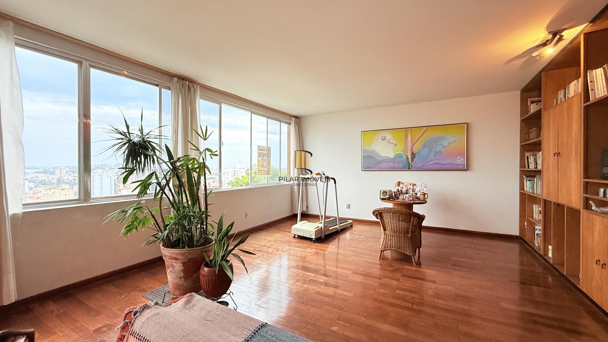 Apartamento 4 dormitórios no bairro Rio Branco