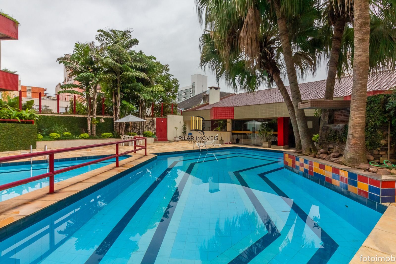 Apartamento 3 dormitórios no bairro Menino Deus