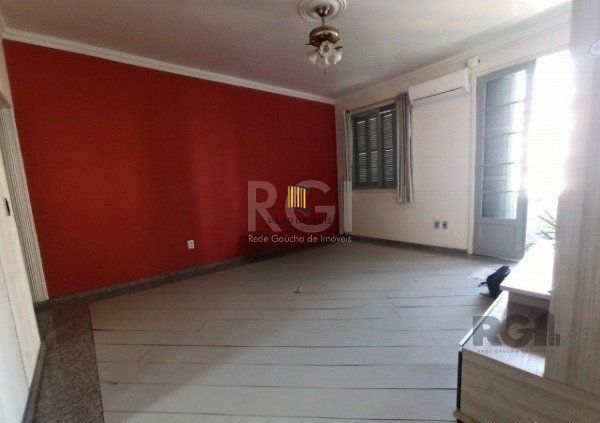apartamento com três quartos no bairro Farroupilha