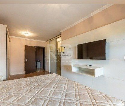 Casa para Venda - 225.43m², 3 dormitórios, sendo 1 suites, 2 vagas - Guarujá