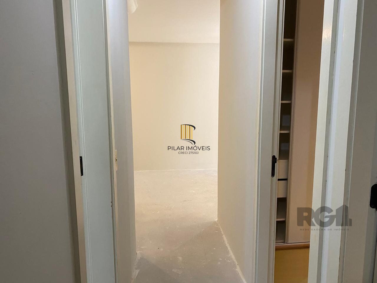 Apartamento de 3 dormitóios no bairro Teresopolis
