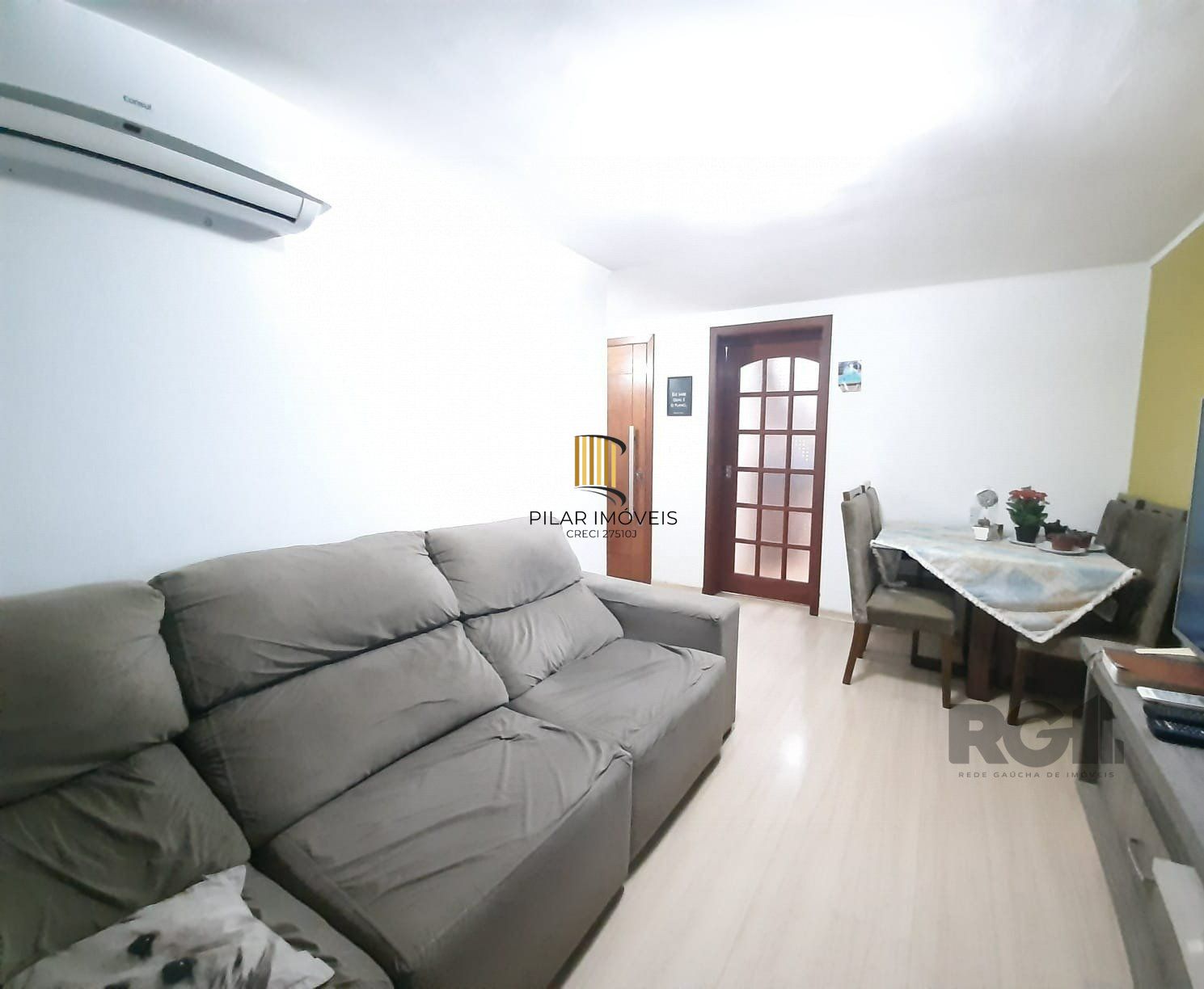 Apartamento 2 dormitórios no bairro Santo Antônio