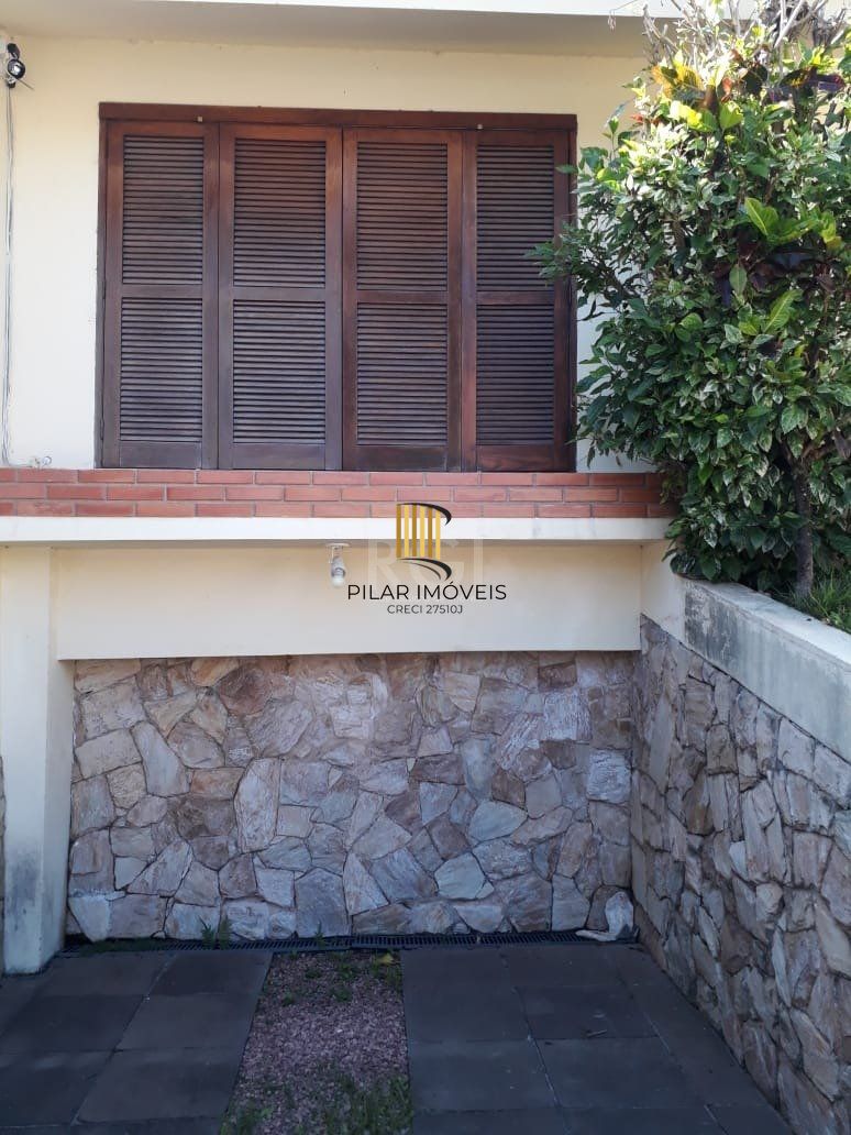 Casa para Venda - 184.41m², 3 dormitórios, sendo 1 suites, 1 vaga - Santo Antonio