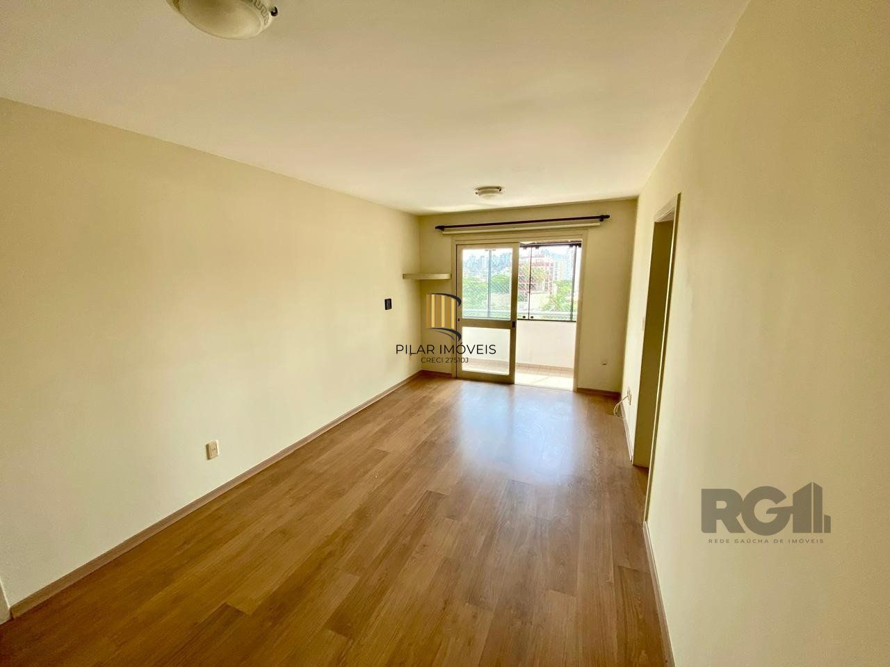 Apartamento 2 dormitórios no bairro Santana