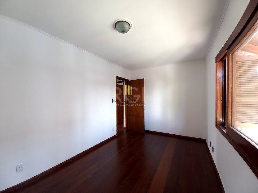 Casa para Venda - 224m², 3 dormitórios, sendo 1 suites, 3 vagas - Santana