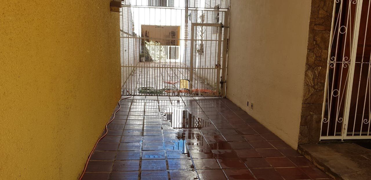Casa para Venda - 400m², 5 dormitórios, 3 vagas - Santana