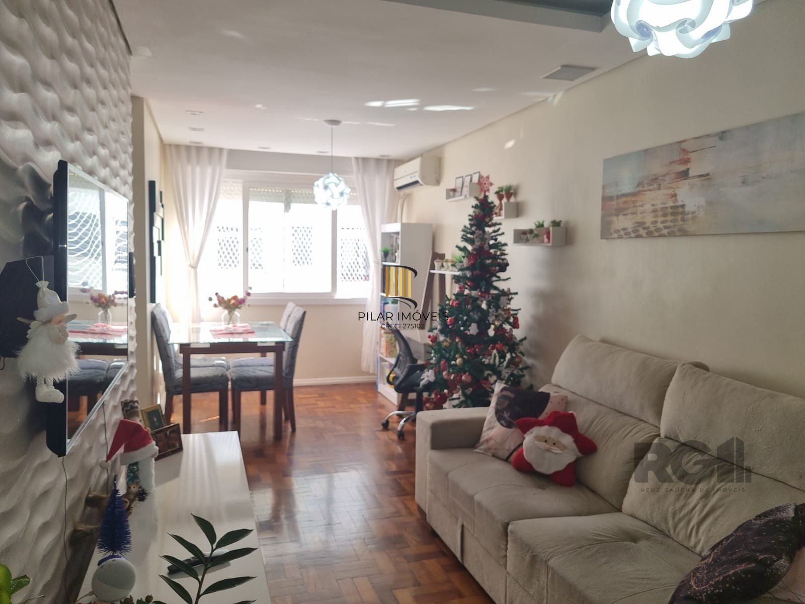 Apartamento 61m², 2 dormitórios, 1 vaga no bairro Jardim Botânico