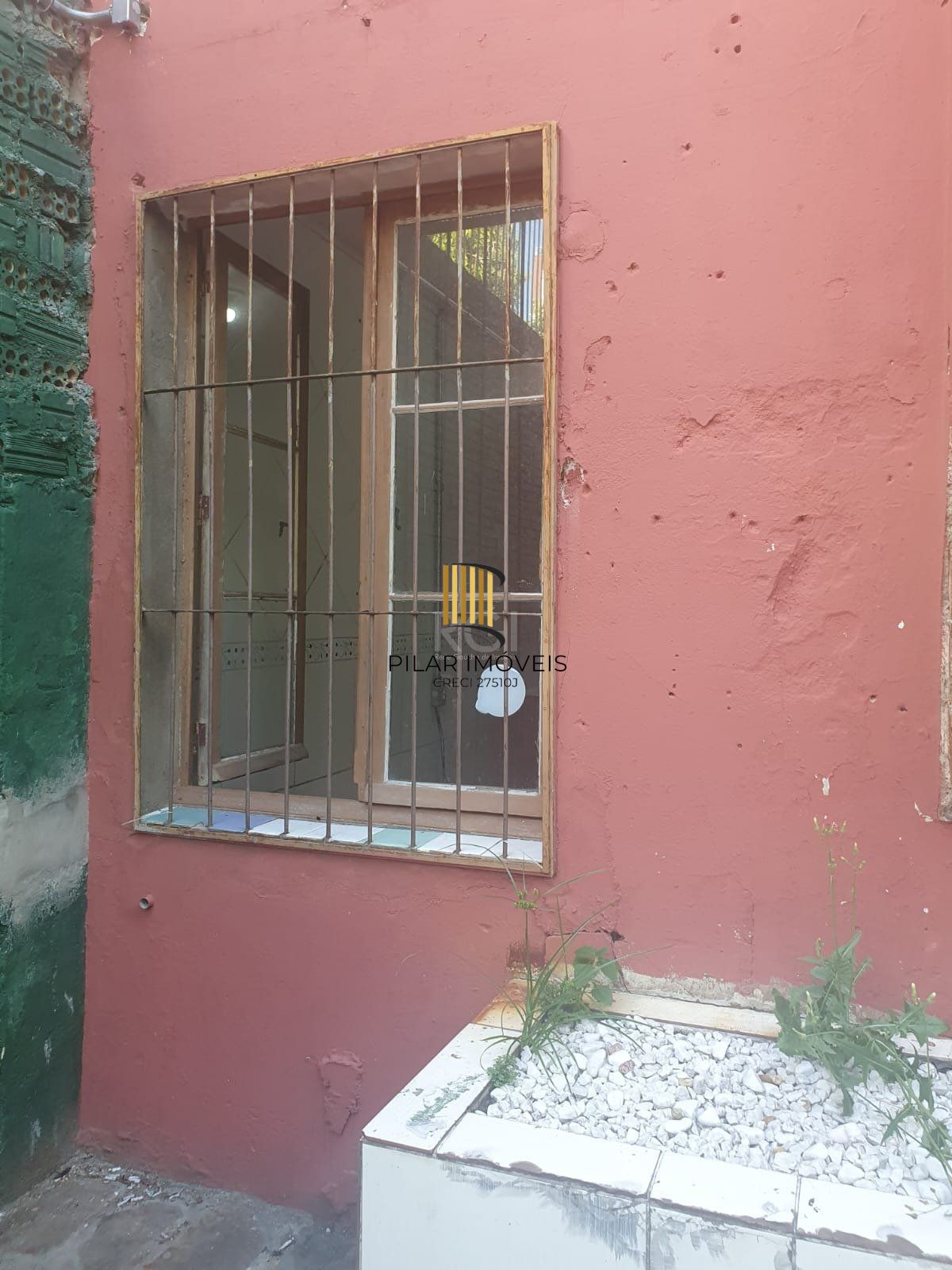 Casa para Venda - 242m², 3 dormitórios, 1 vaga - Cidade Baixa