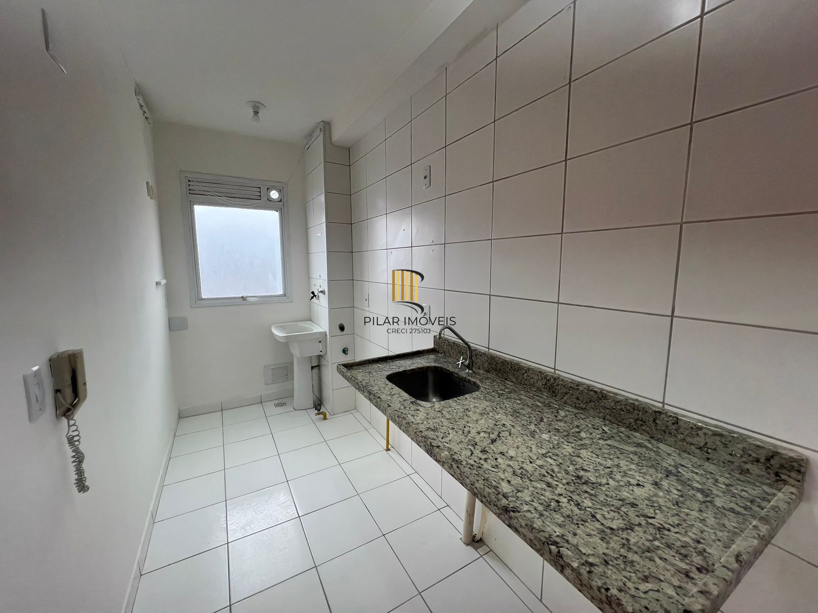 Apartamento 2 dormitórios no bairro Cavalhada