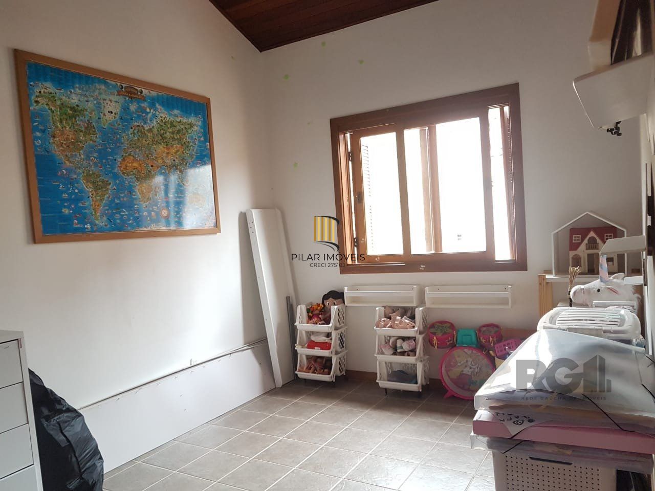 Casa de Condomínio 3 dormitórios no bairro Partenon