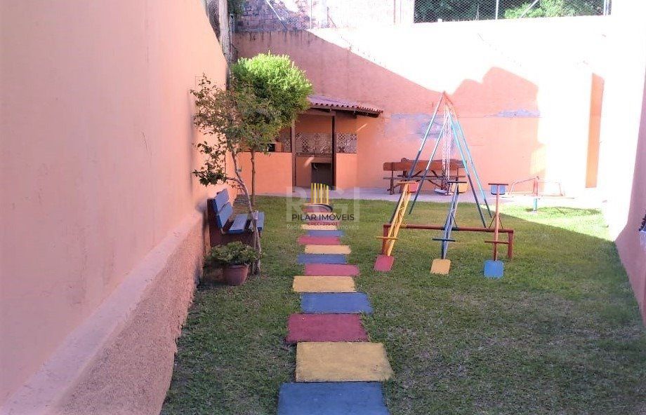 Casa Condominio para Venda - 144.97m², 3 dormitórios, sendo 1 suites, 2 vagas - Cavalhada