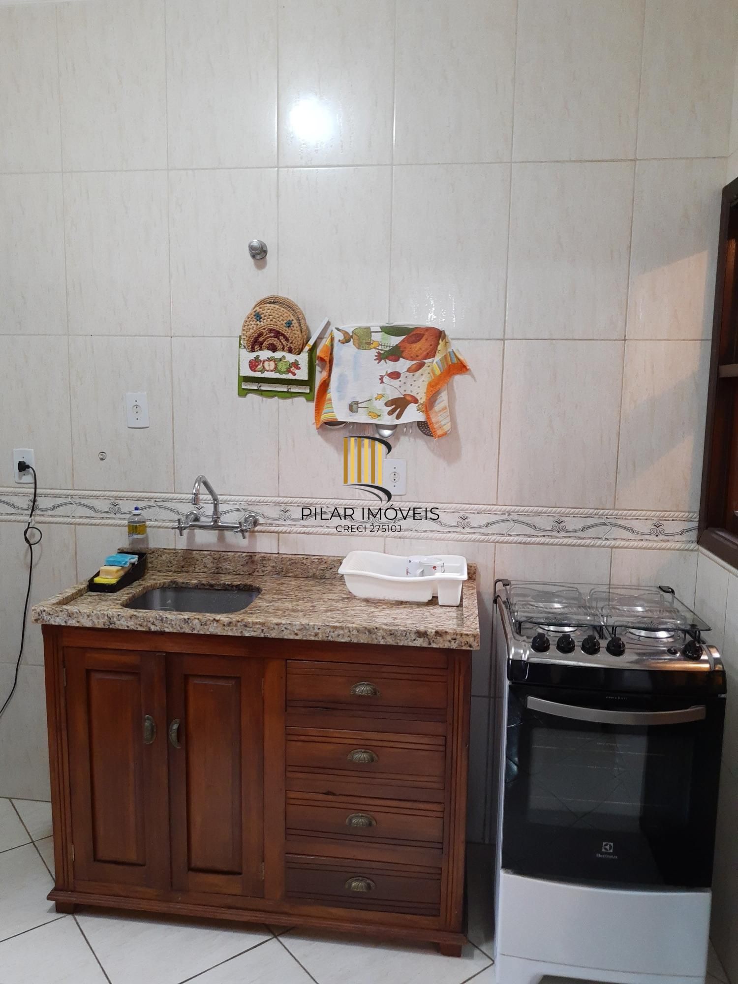 Casa 3 dormitórios no bairro Espírito Santo