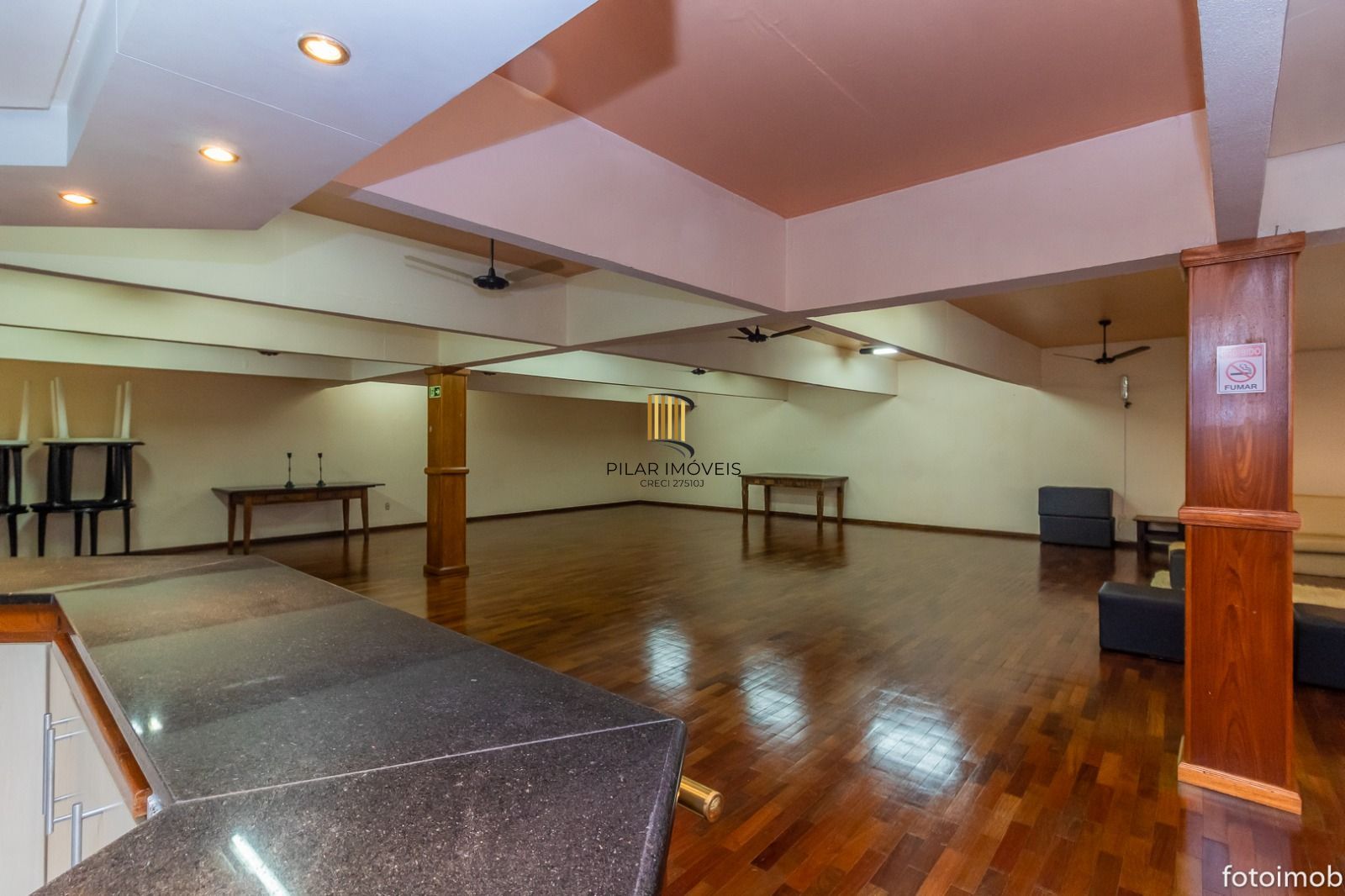 Apartamento 3 dormitórios no bairro Menino Deus