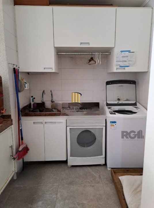 Casa 3 dormitórios no bairro Espírito Santo