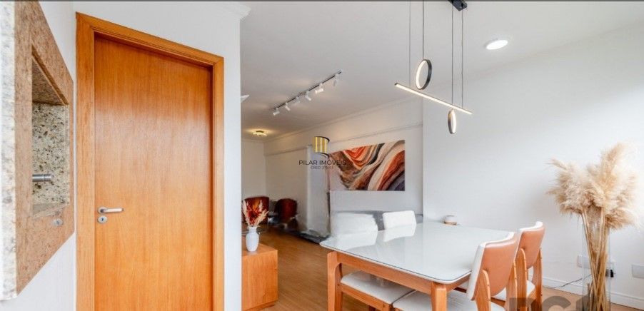 Apartamento de dois dormitórios localizado no bairro Passo da Areia em Porto Alegre/RS.