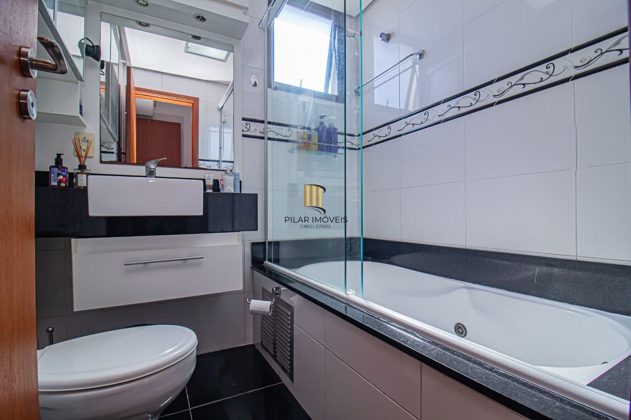 Lindo apartamento de 71m² de 2 dormitórios no bairro Partenon.