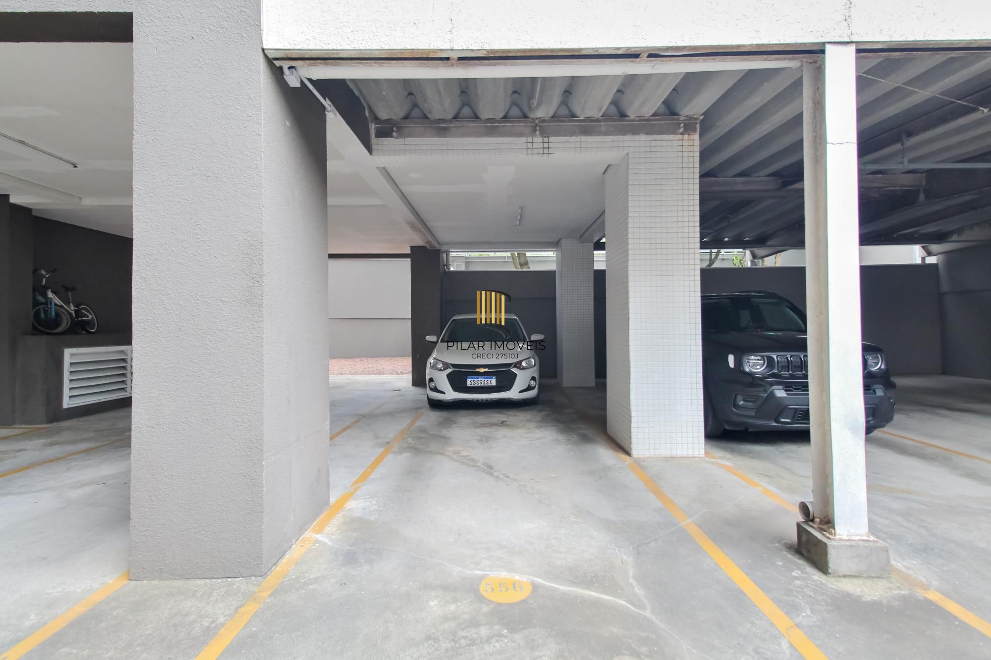 Apartamento 3 dormitórios no bairro Menino Deus