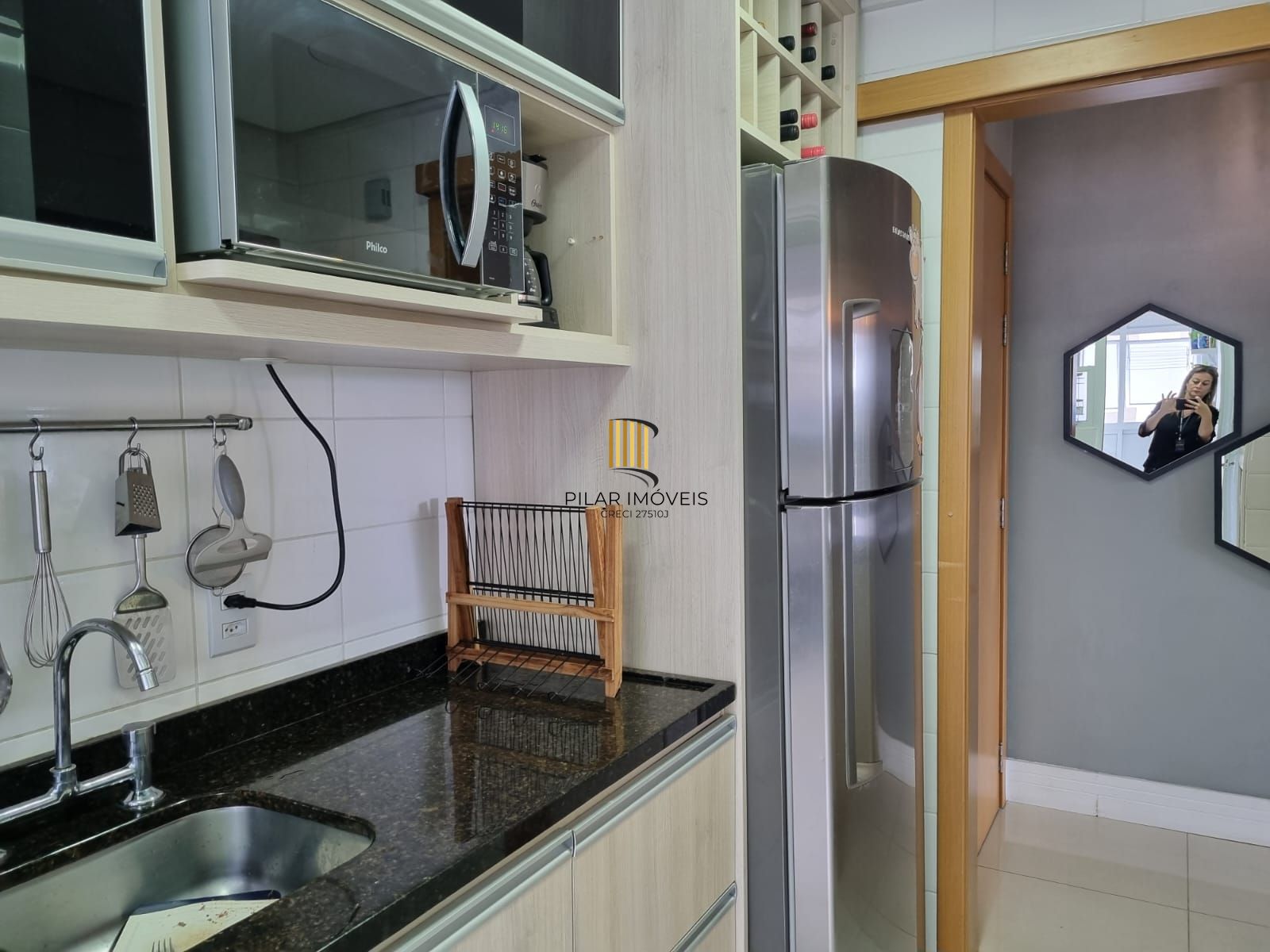 Apartamento de 2 dormitórios com vaga no Bairro Santana