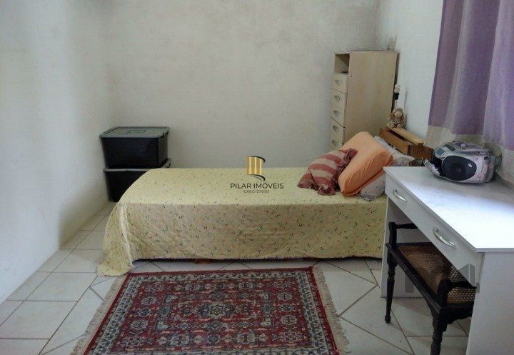 Casa de Condomínio 2 dormitórios no bairro Hípica