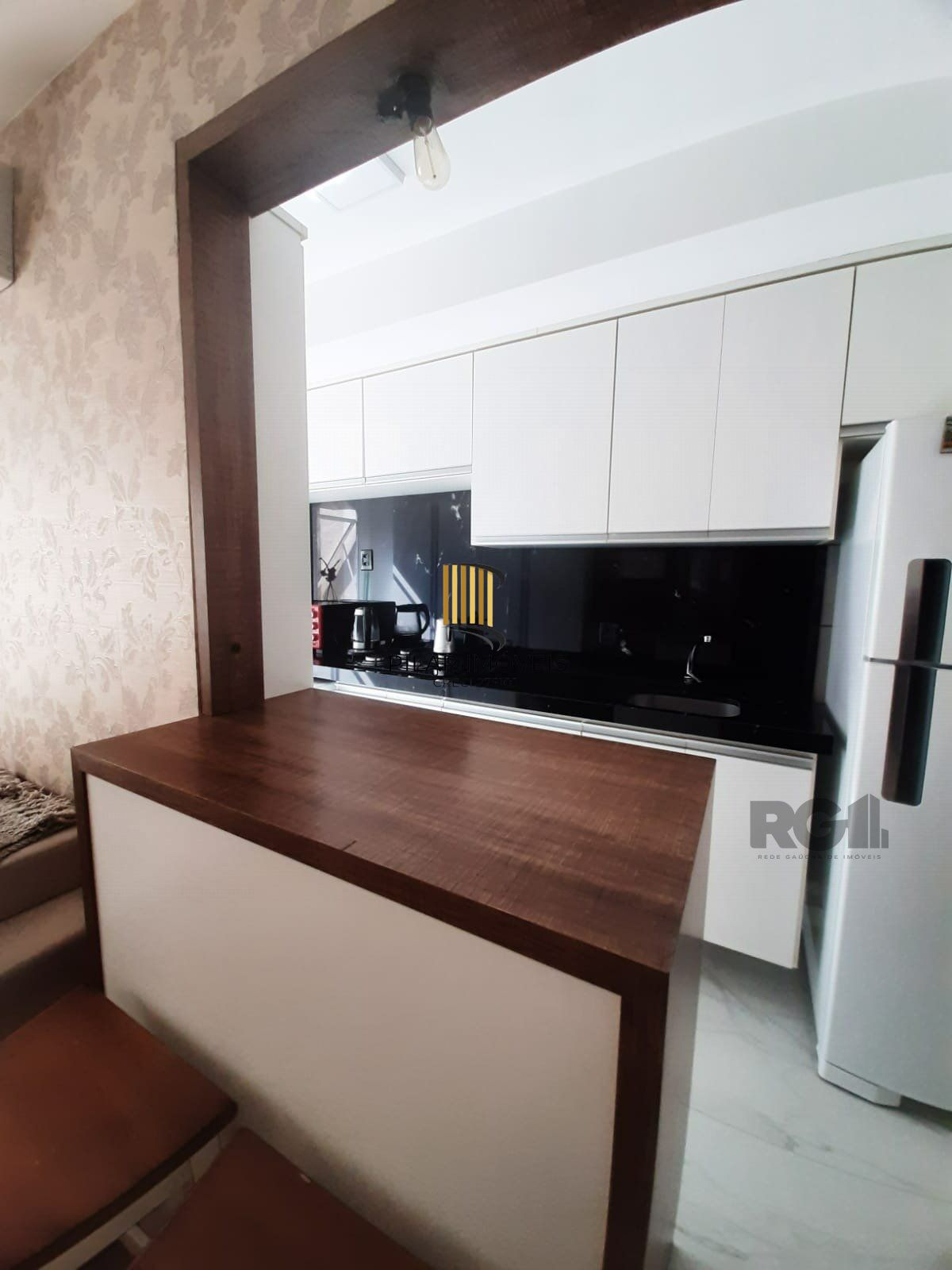 Apartamento 2 dormitórios no bairro Azenha