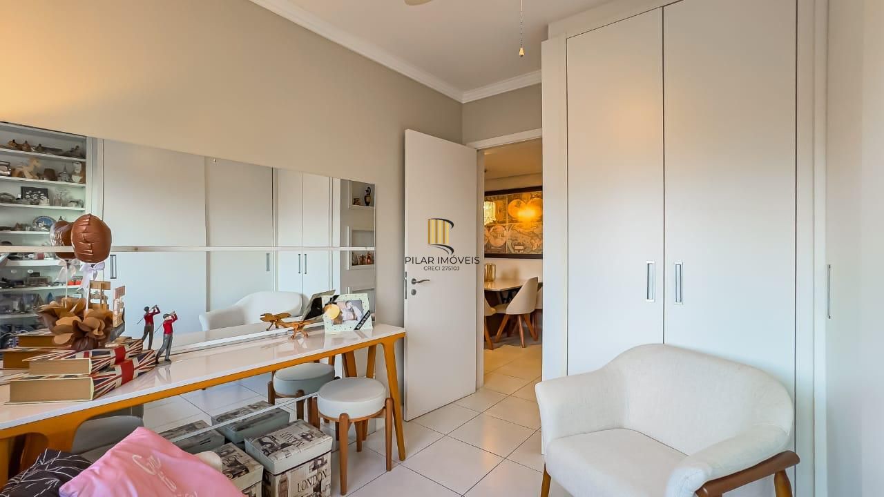Apartamento 3 dormitórios no bairro Petrópolis