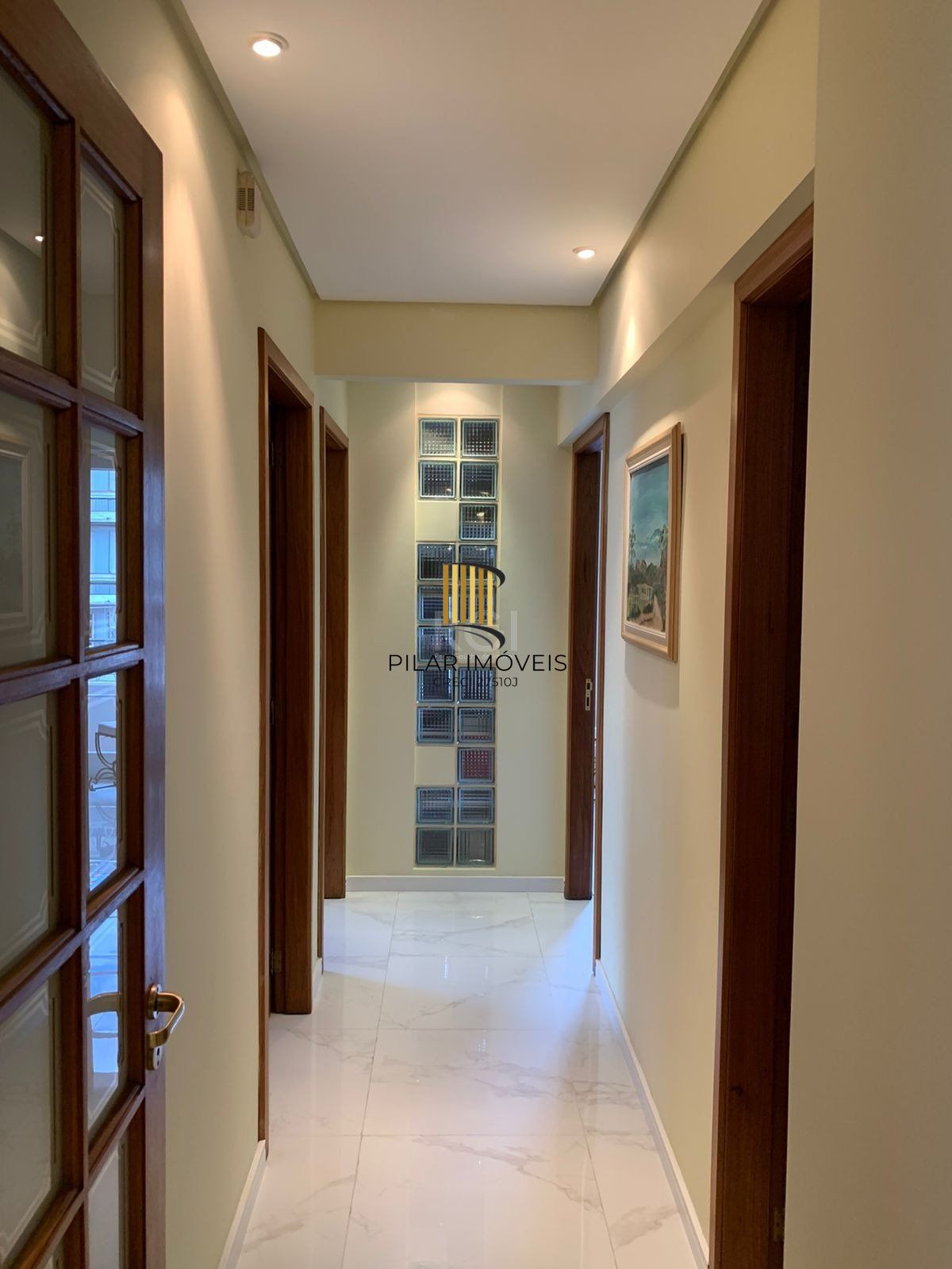 Apartamento para Venda - 130m², 3 dormitórios, sendo 1 suites, 1 vaga - Rio Branco