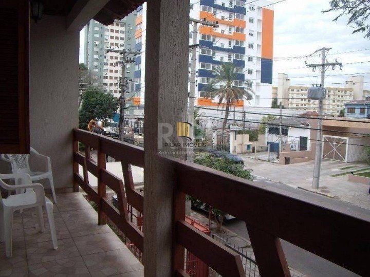 Casa para Venda - 93.71m², 3 dormitórios, sendo 1 suites, 3 vagas - Santana