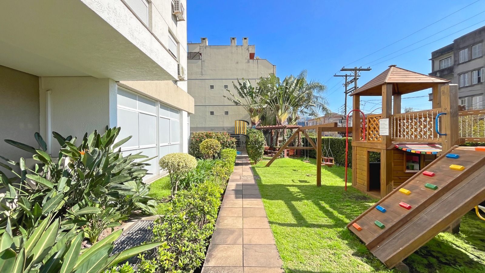 Apartamento 2 dormitórios no bairro Santana
