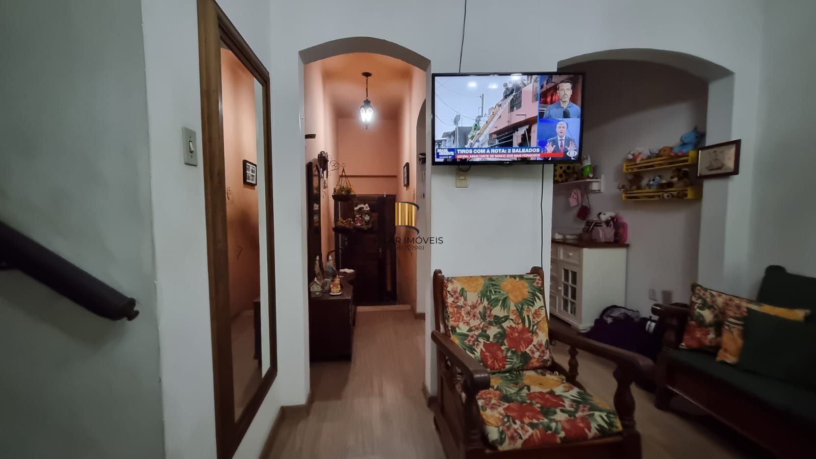 Casa Sobrado Residencial de 3 dormitórios para venda, 1 vaga de  garagem fechada no bairro Cidade Baixa em Porto Alegre/RS.