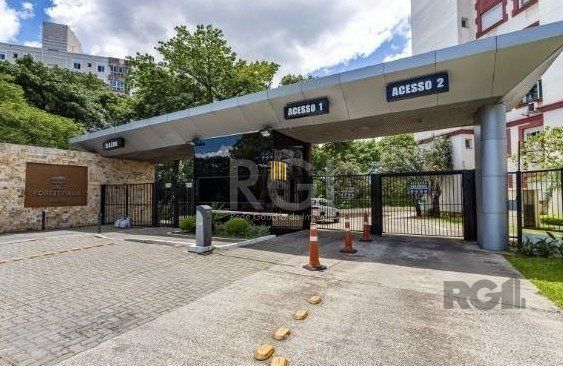 Apartamento 3 dormitórios no bairro Cavalhada