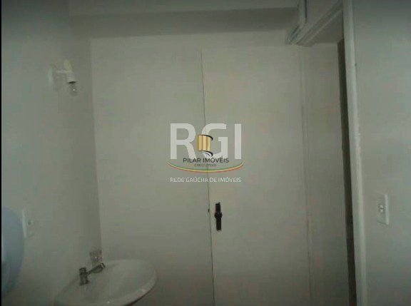 Loja para Venda - 100m², 0 dormitórios, Partenon