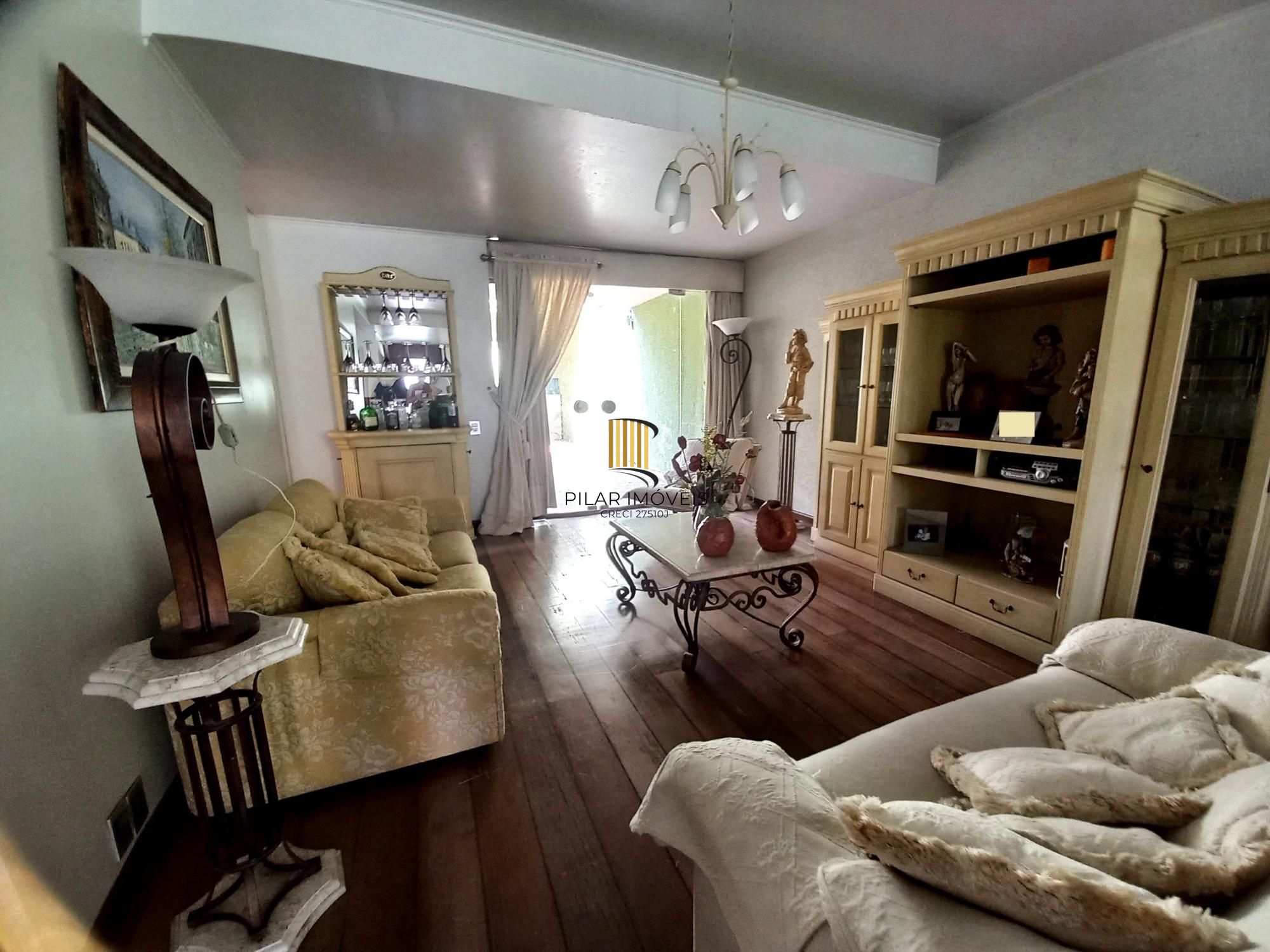 Casa para Venda - 300m², 4 dormitórios, sendo 1 suites, 2 vagas - Santana