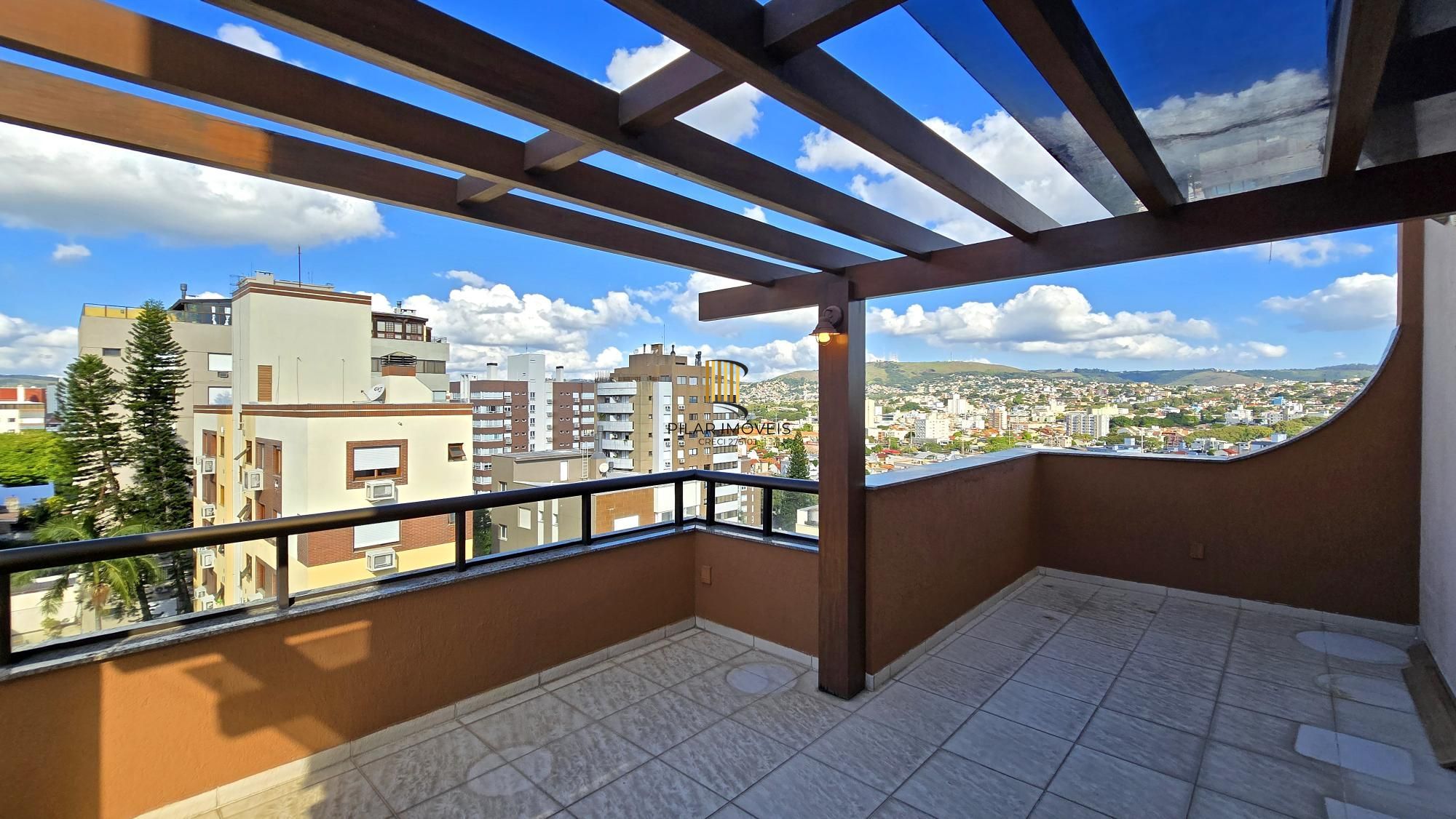 Cobertura 3 dormitórios no bairro Petrópolis