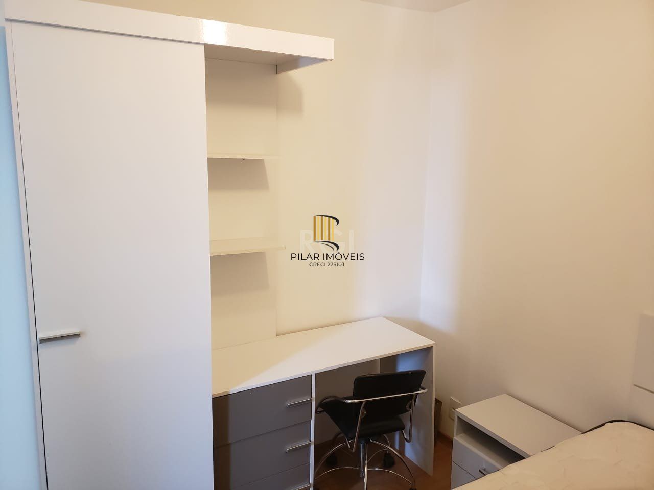 Apartamento para Venda - 69.7m², 3 dormitórios, sendo 1 suites, 1 vaga - Passo da Areia