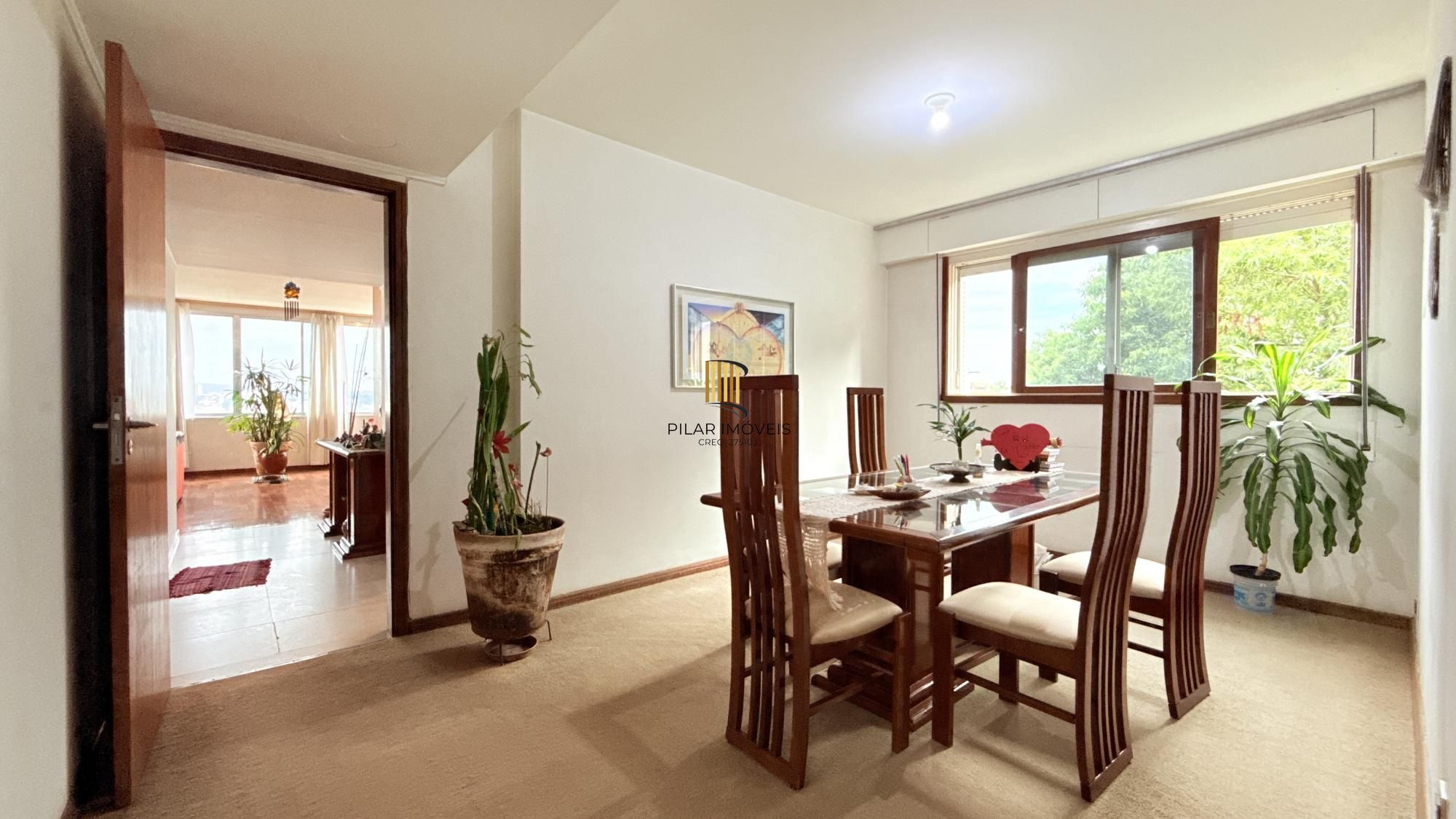 Apartamento 4 dormitórios no bairro Rio Branco