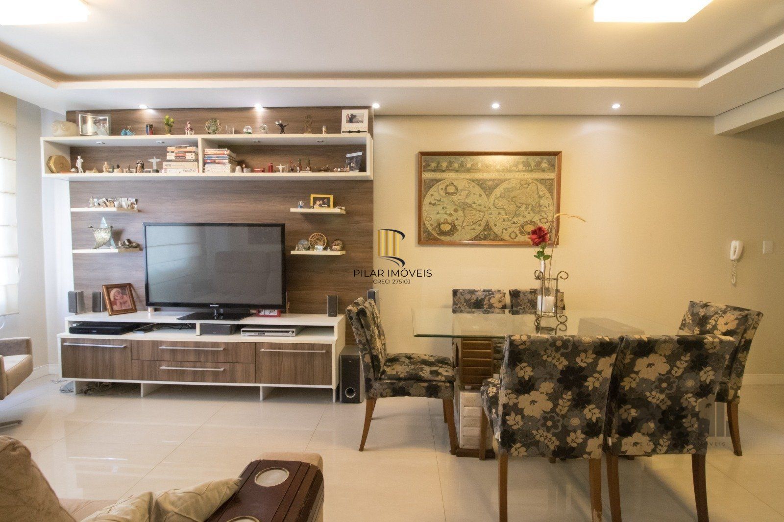 Apartamento 2 dormitórios no bairro Santo Antônio