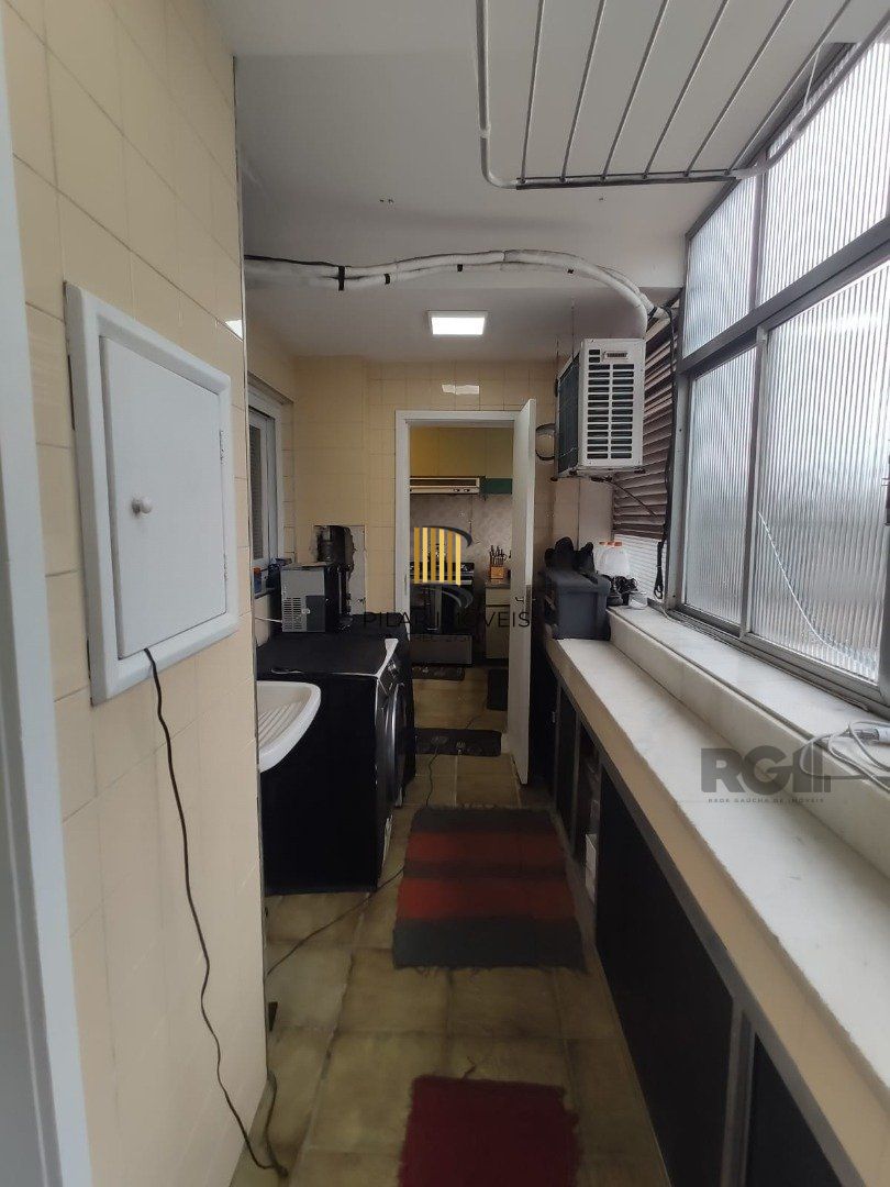Apartamento 3 dormitórios no bairro Moinhos de Vento